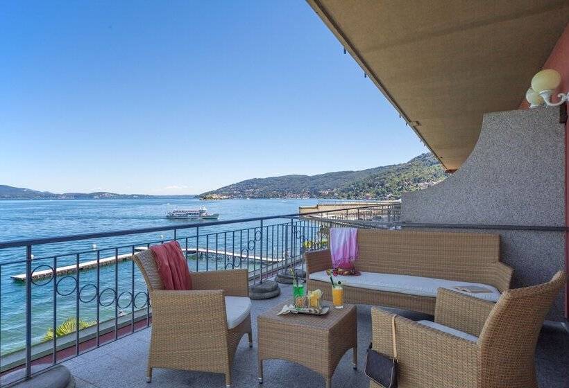 주니어 스위트 호수 전망, Grand Hotel Dino