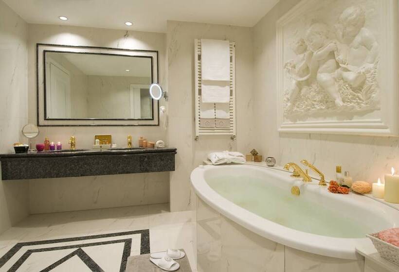 시니어 스위트, Grand Hotel Dino