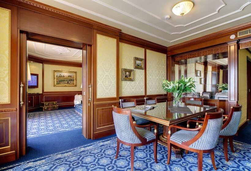 프레지덴셜 스위트, Grand Hotel Dino