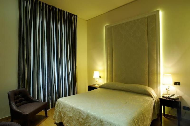 غرفة قياسية, Grand Hotel Mediterranee