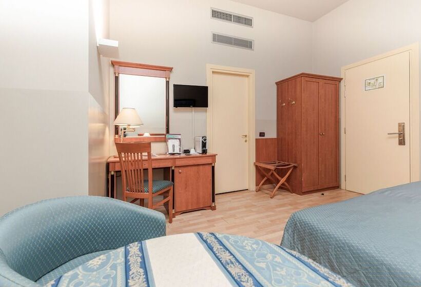 高级大房间, Impero