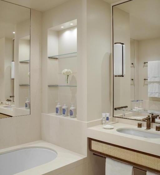 プールビュージュニアスイート, La Palma Capri, An Oetker Collection