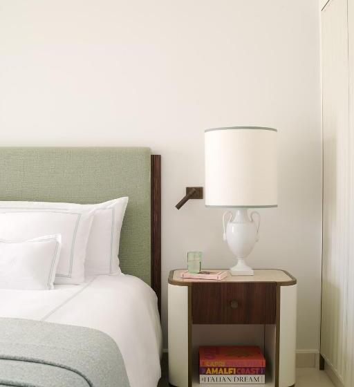 プールビュージュニアスイート, La Palma Capri, An Oetker Collection