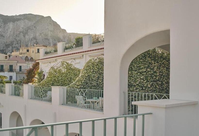 テラス付きジュニアスイート, La Palma Capri, An Oetker Collection