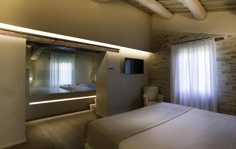 수피리어 룸, Le Silve Di Armenzano