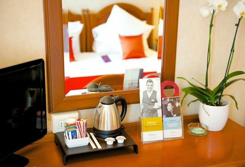 اتاق استاندارد با تخت دوبل, Mercure Bologna Centro