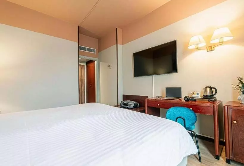 اتاق کلاسیک, Mercure Bologna Centro