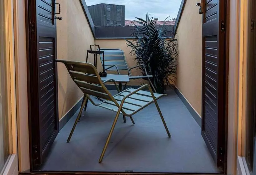 اتاق لوکس با بالکن, Mercure Bologna Centro
