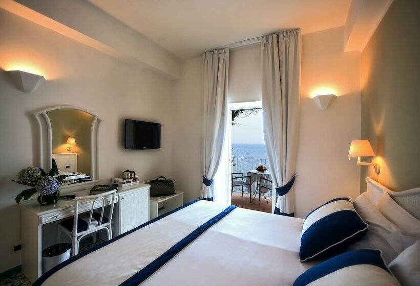 オーシャンビュークラシックルーム, Miramalfi