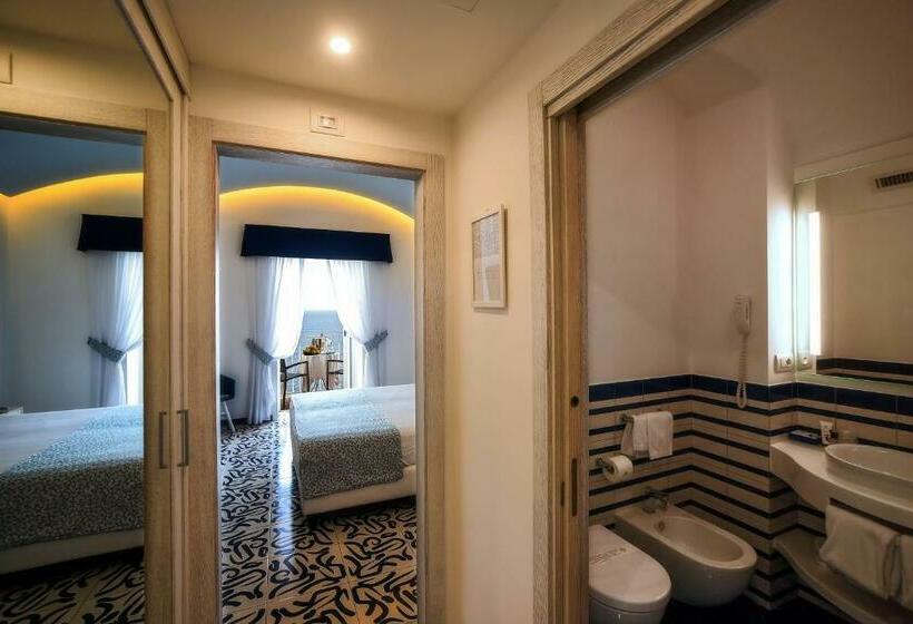 オーシャンビュースーペリアールーム, Miramalfi