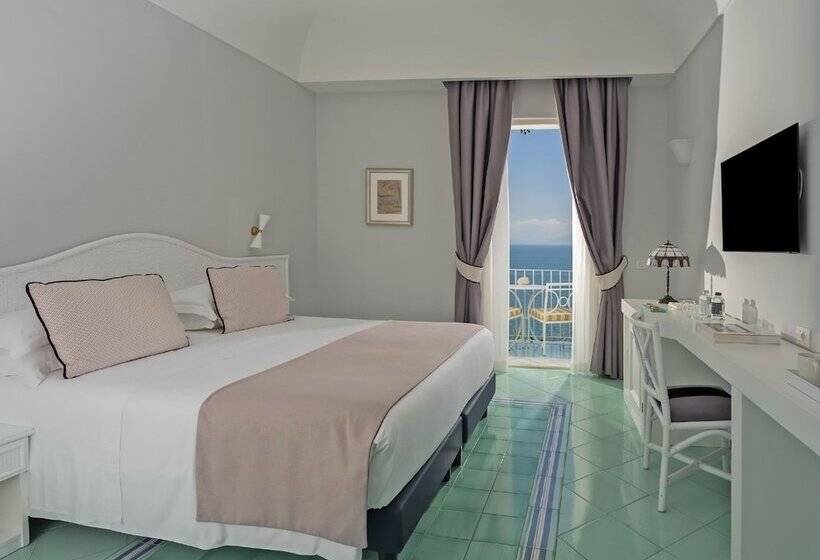 オーシャンビュークラシックルーム, Miramalfi