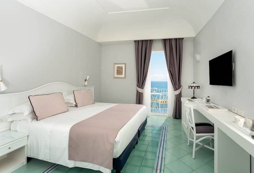 オーシャンビュークラシックルーム, Miramalfi