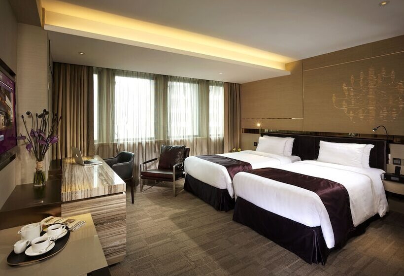 اتاق استاندارد, Nathan