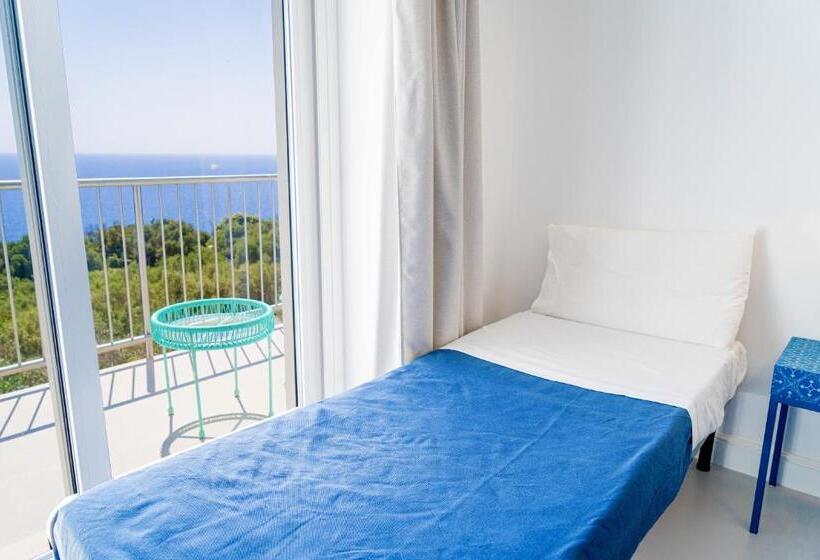 غرفة عائلية مطلّة علي البحر, Orsa Maggiore