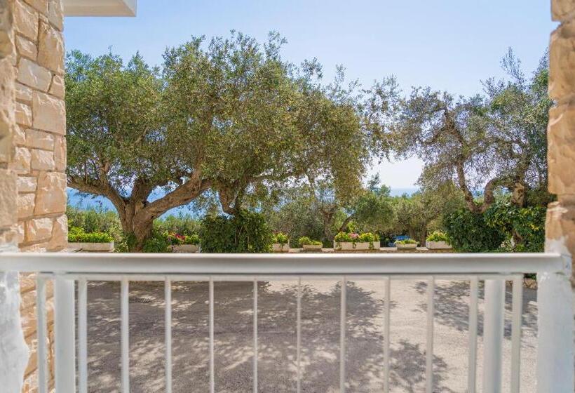 غرفة قياسية مطلّة علي البحر, Orsa Maggiore