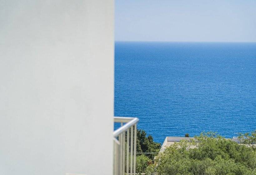 Triple Room Sea View, Orsa Maggiore