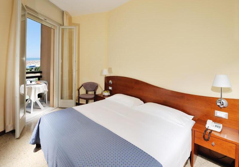 スタンダードルーム, Palace