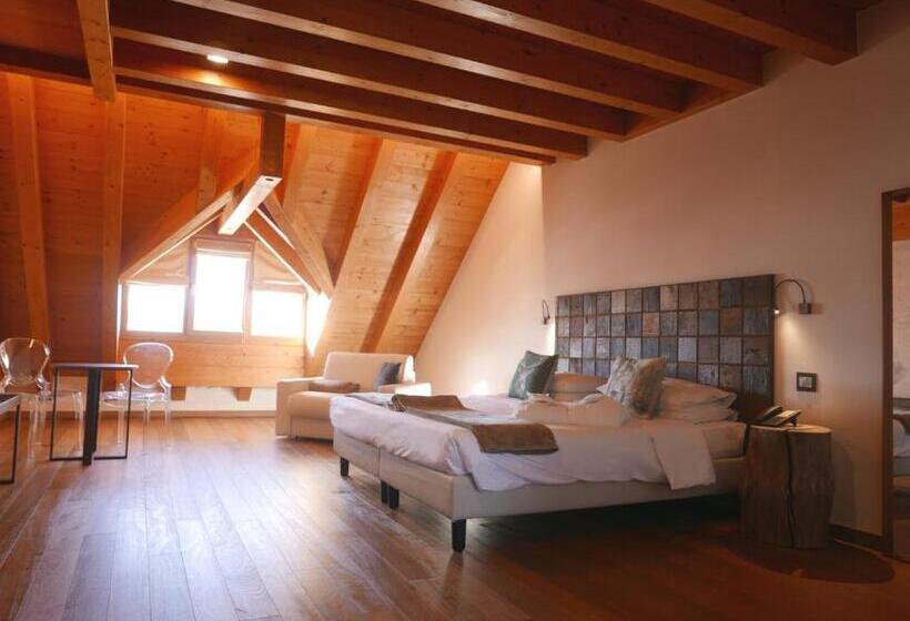 סוויטת ג'וניור, Paradiso