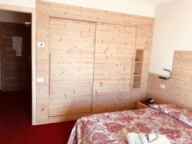 Номер Deluxe, Paradiso