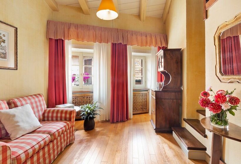 חדר סטנדרט, Pironi