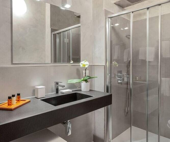 חדר אקונומי, Pironi