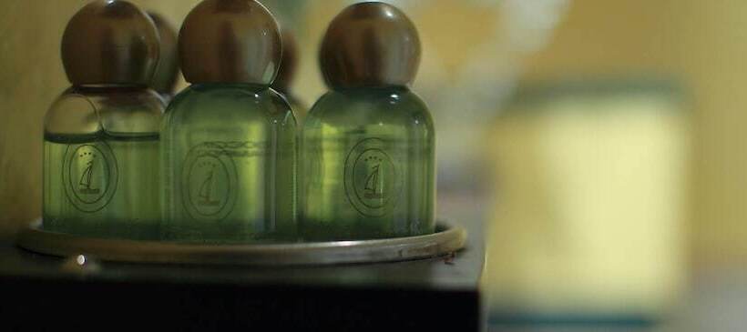 标准单人间, Punta Negra