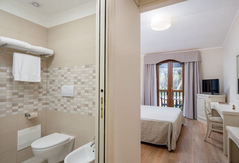 高级三人间, Punta Negra