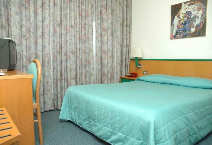 חדר סטנדרט, Ramoverde