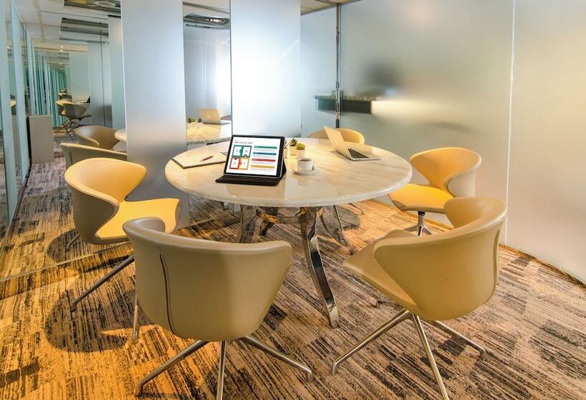 جناح إدارى, Regal Kowloon