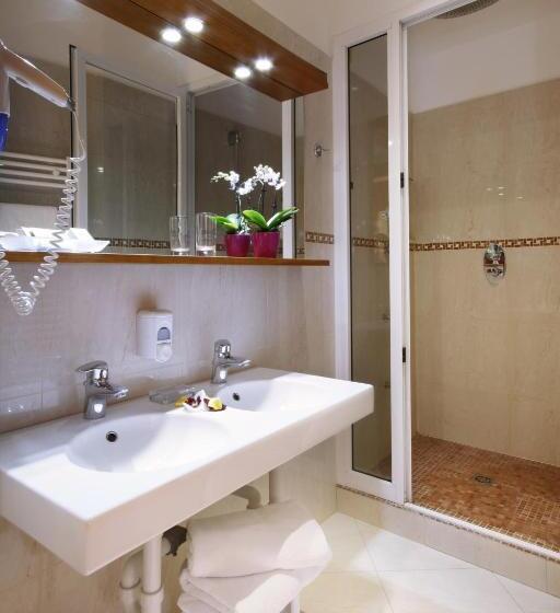 Номер Superior, Ristorante Toscana