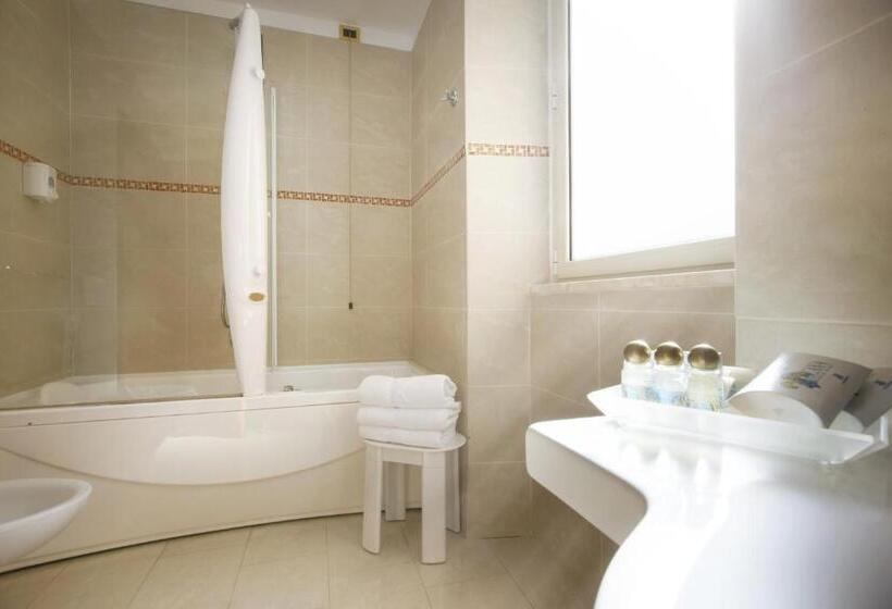 Номер Superior, Ristorante Toscana