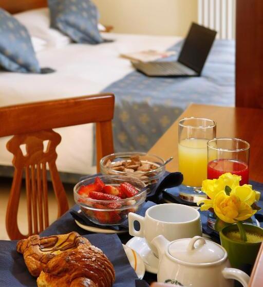 Номер Superior, Ristorante Toscana