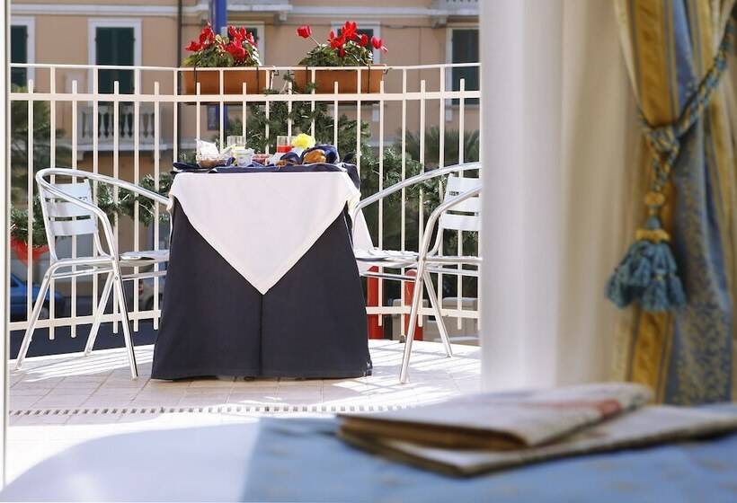 Номер Superior, Ristorante Toscana