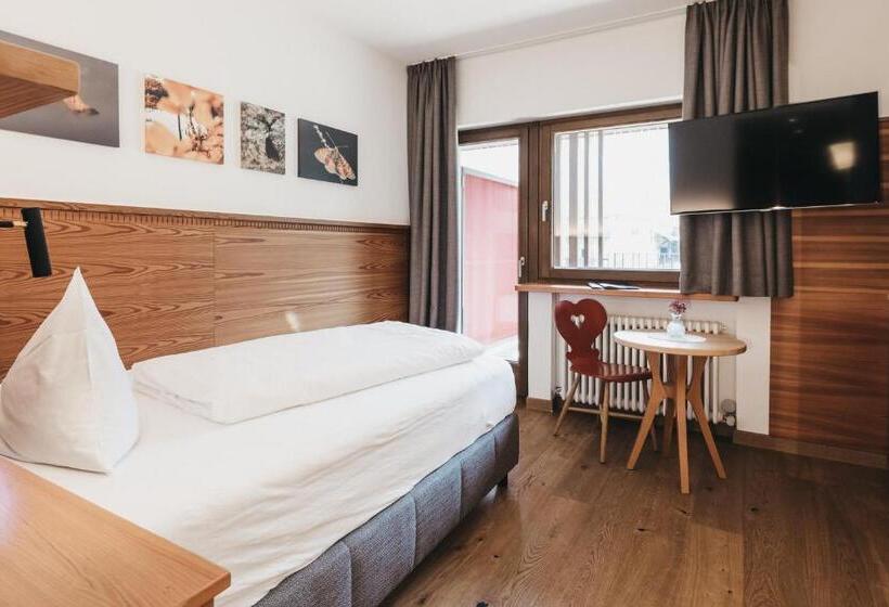 コンフォートシングルルーム, Rudolf