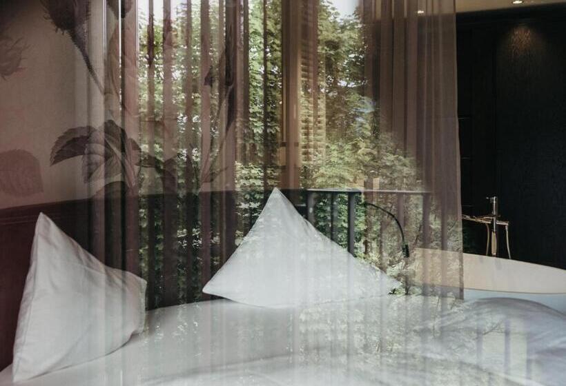 ロマンチックな部屋, Rudolf