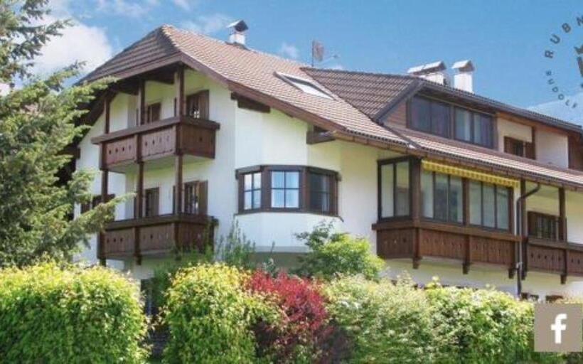 1階の1ベッドルームアパートメント, Rudolf