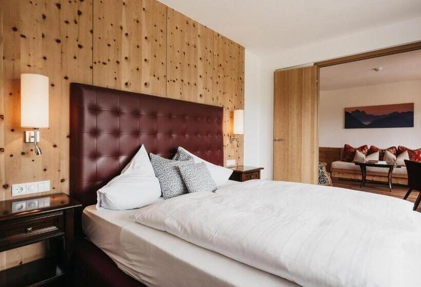 エコノミー4人部屋, Rudolf