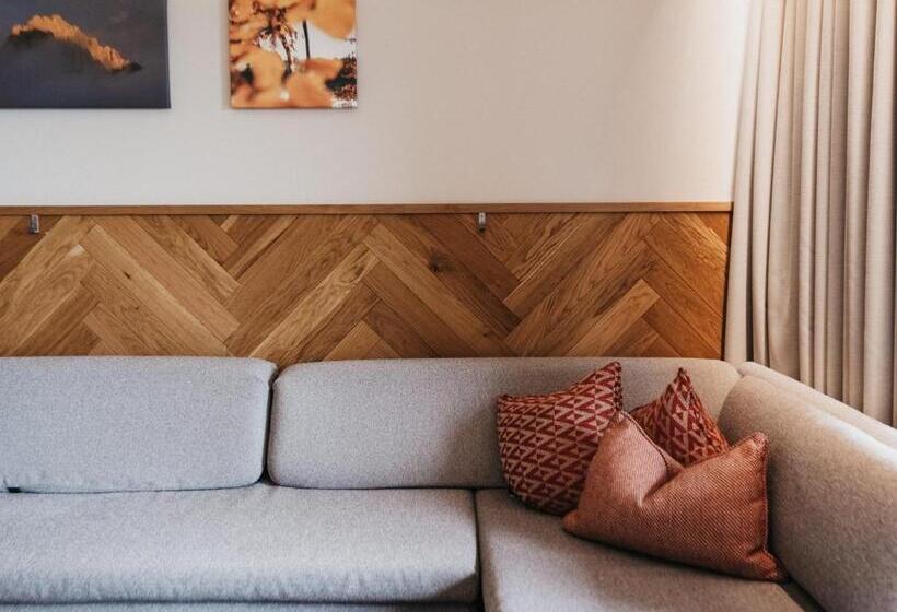 バルコニー付きジュニアスイート, Rudolf