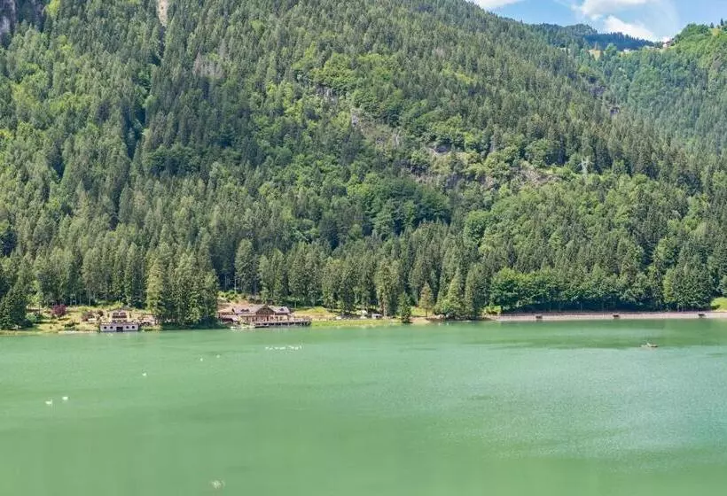 Superior-huone, Sporthotel Europa Sul Lago