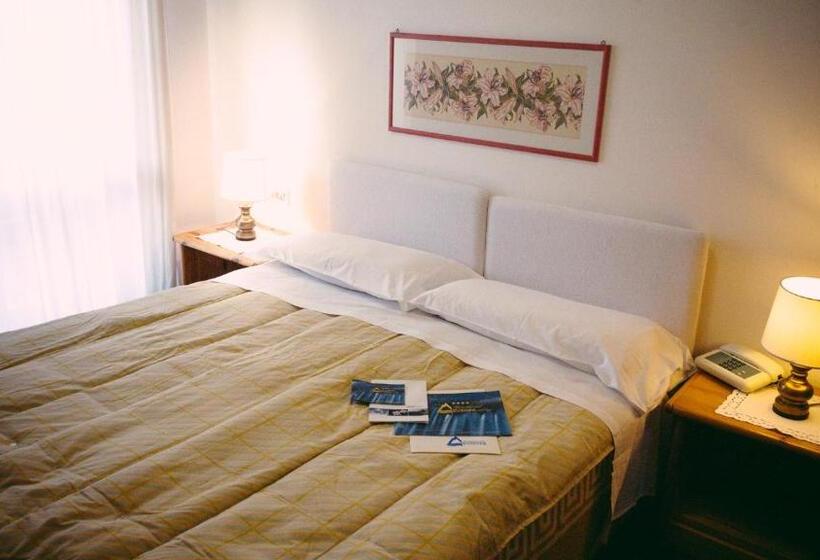 Номер Стандарт, Sporthotel Europa Sul Lago