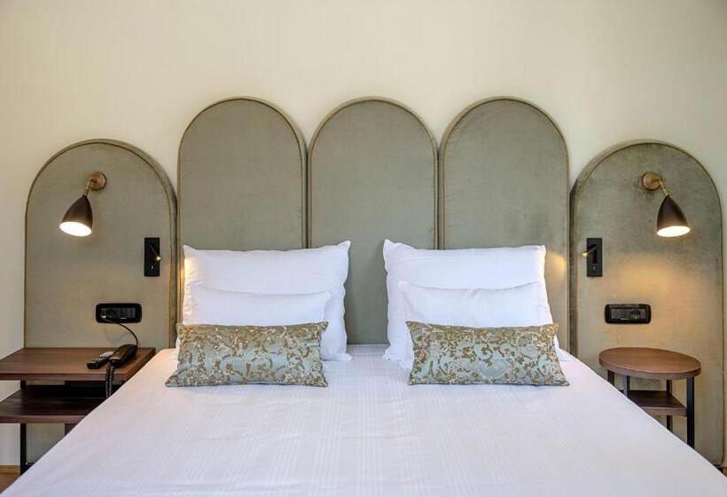 اتاق لوکس, Stadt Hotel Città