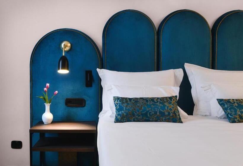 اتاق لوکس, Stadt Hotel Città