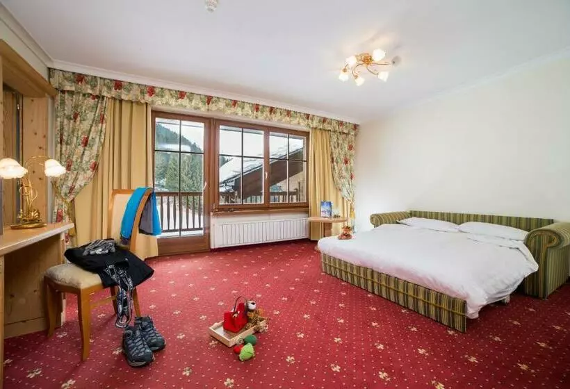 スーペリアの４人部屋, Th Corvara   Greif