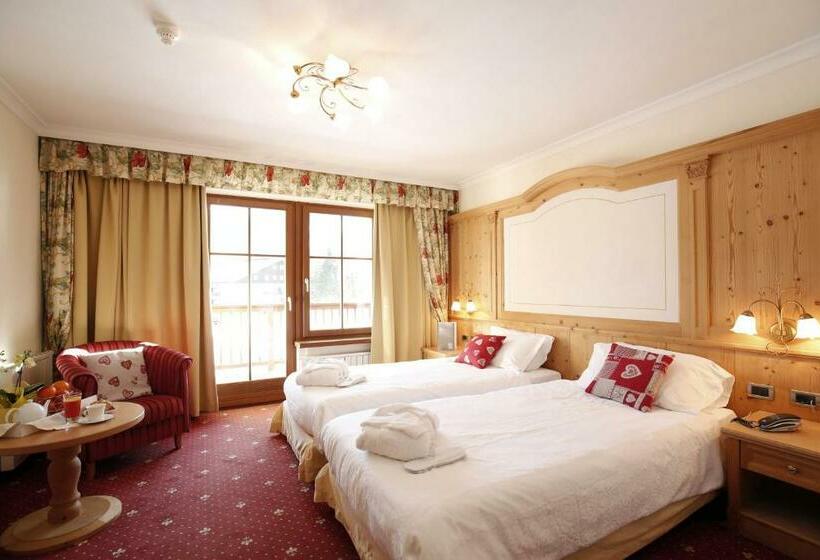 スーペリアールーム, Th Corvara Greif