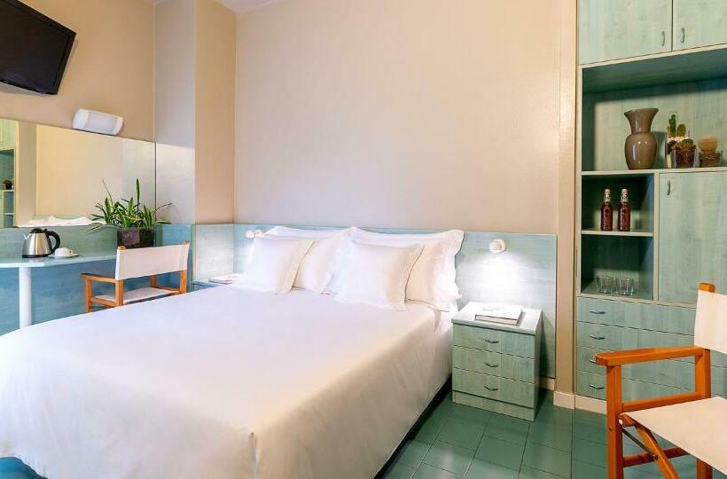 חדר אקונומי, Victoria Palace