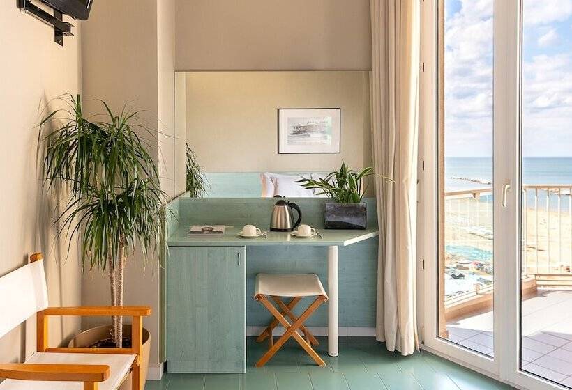 חדר קומפורט עם נוף לים, Victoria Palace