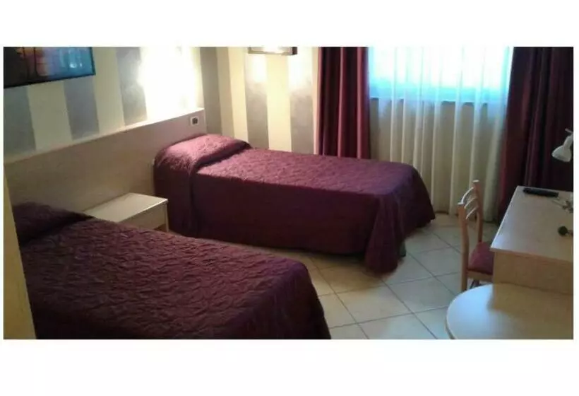 Quarto deluxe, Mini