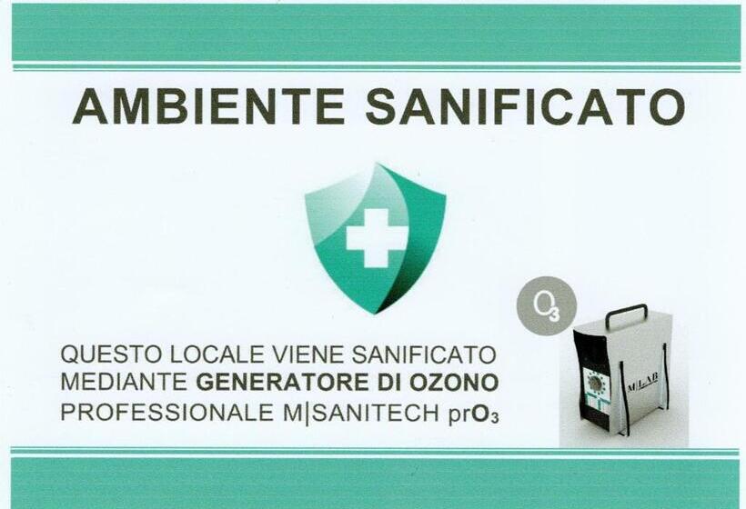 اتاق استاندارد سه نفره, Mini