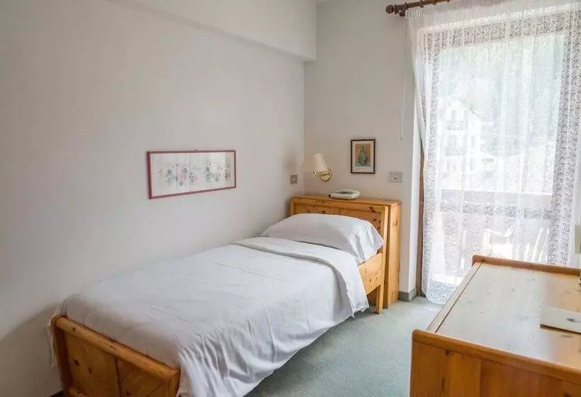 Standard Yhden Hengen Huone, Sporthotel Europa Sul Lago