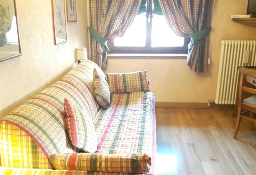 スイート, Villa Novecento Romantic Hotel Estella Hotel Collection